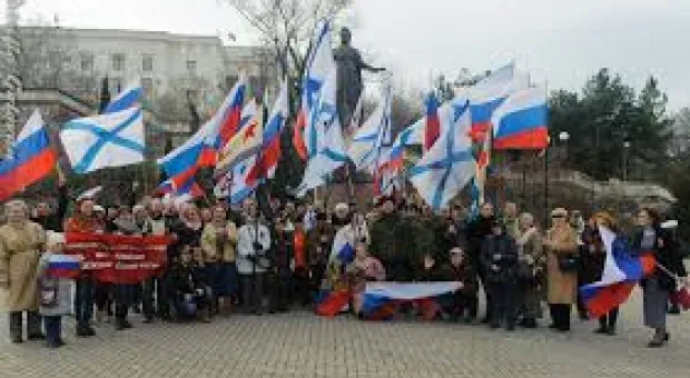 Новости Севастополя - «Ночные волки» провели акцию за свой проект и против Чалого во время байк-шоу