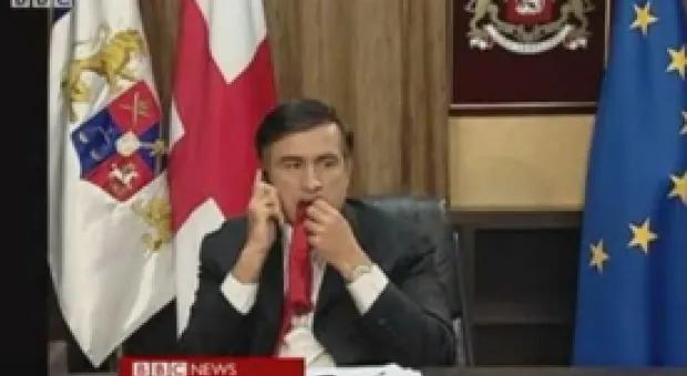Нелепый наряд Саакашвили стал хитом в Интернете
