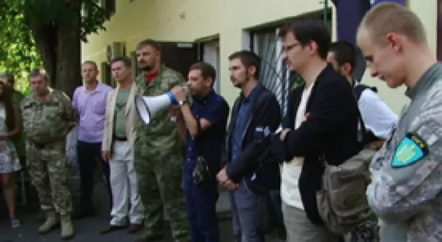 Мировые новости - 10 лет назад Барака Обаму задержали в пермском аэропорту