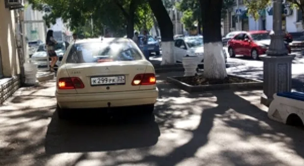Новости Севастополя - В Артбухте, парке Победы, на Малаховом и в Балаклаве поставят шлагбаумы — Казурин