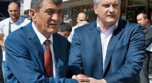 Новости Севастополя - Озеро села Орлиное под Севастополем выкачивают частники