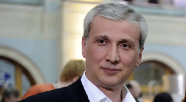 Мировые новости - Бич дорог в Севастополе – сломанные люки, а пожары горожане зачастую устраивают, чтобы согреться