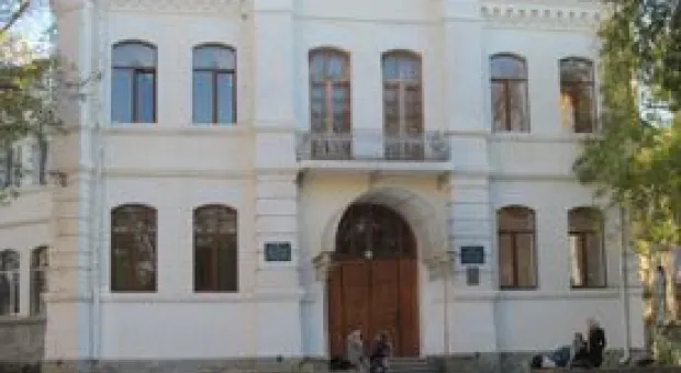 Новости Севастополя - Медведев считает, что "рано хоронить" бумажную прессу