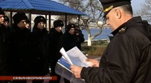 Новости Севастополя - Россия выпустила «крымские» сто рублей – с Памятником затопленным кораблям в Севастополе и Ласточкиным гнездом в Ялте
