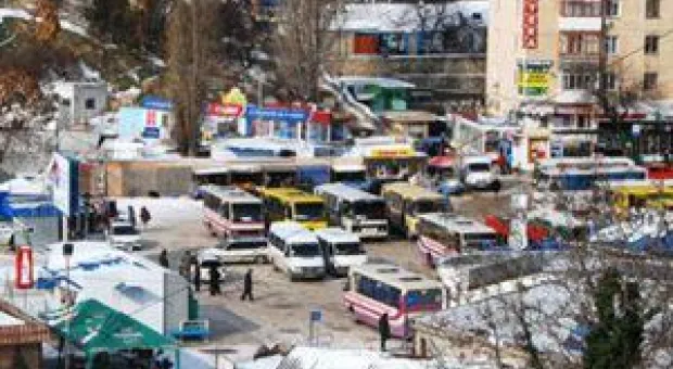 Новости Севастополя - Мыть дорожные знаки в Севастополе будут 9 раз в год, а чистить обочины – 155