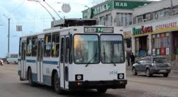 Новости Севастополя - В центре Севастополя показали боевое мастерство спецназовцы ВВ МВД