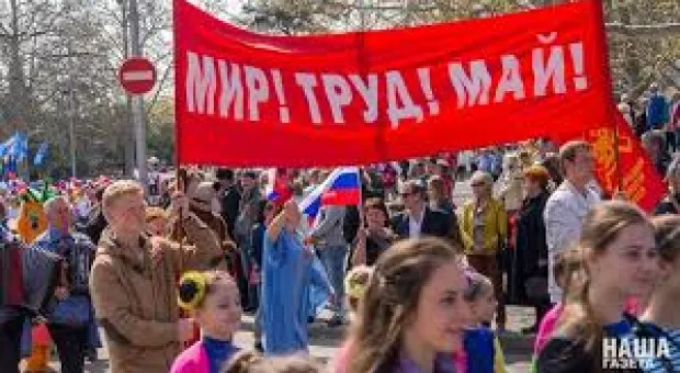 Новости Севастополя - Прошедшие в Севастополе дожди напомнили о проблеме прохудившихся кровель