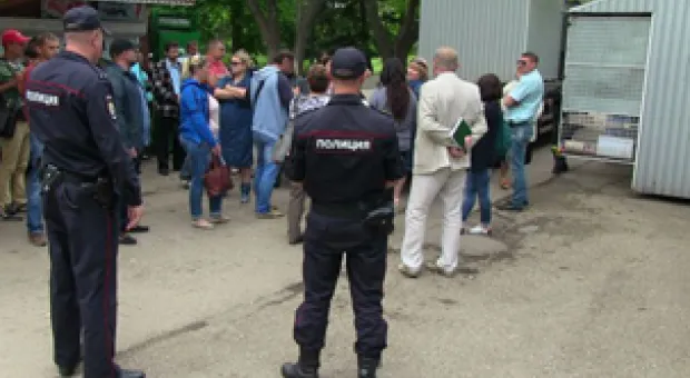 Новости Севастополя - Заксобрание - не место для базара: депутаты Меняйло против проверки рыночного ГУПа