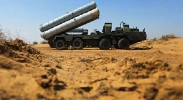 Мировые новости - Французские депутаты возложили цветы на воинском кладбище в Севастополе