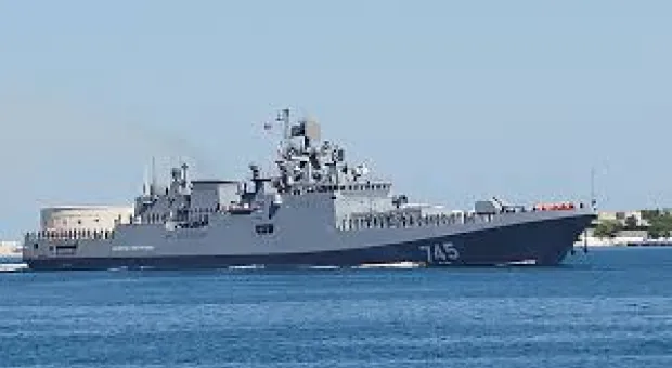 Новости Севастополя - Новейшие корабли ЧФ показали в День ВМФ в Севастополе
