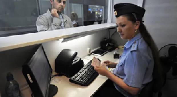 Мировые новости - Плавучий кран затонул у Ялты, есть жертвы