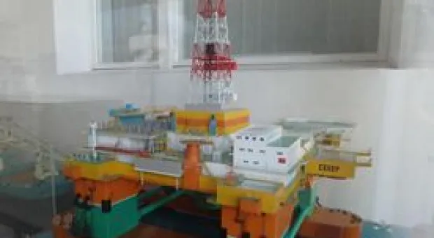 Новости Севастополя - "Почти полдень": 2 ноября в студии ForPost был один из создателей музея в 11-й береговой батареи Владимир Семёнов