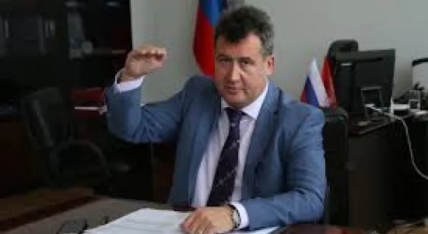 Новости Севастополя - Парубий начал новую сессию Верховной Рады с проклятий в адрес России