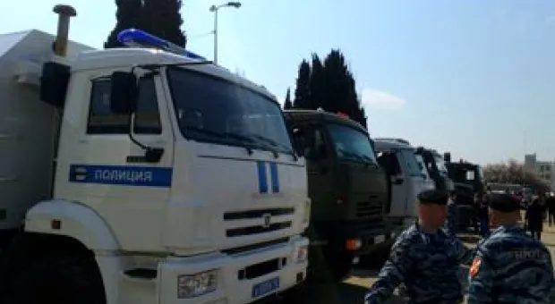Новости Севастополя - Цветные пятна в море в Севастополе оказались безвредными, – Росприроднадзор