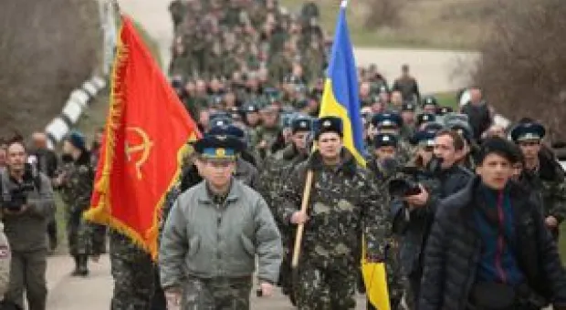 Мировые новости - Севастопольские рестораны обносят частоколом