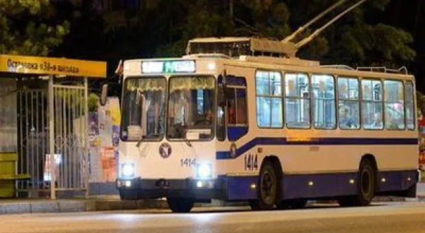 Новости Севастополя - Над 35-й батареей в Севастополе прозвучали песни о войне и Победе