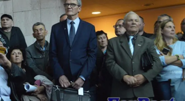 В Севастополе узаконивают "Лебедевку". Капитуляция продолжается?