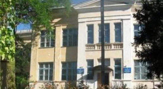 Новости Севастополя - Пять часов ада: в Севастополе не могут попасть на приём к единственному травматологу