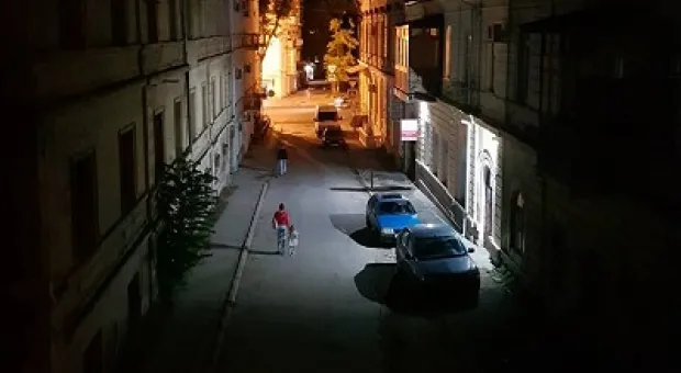 В Севастополе эстетика освещения улиц возобладала над эффективностью освещения