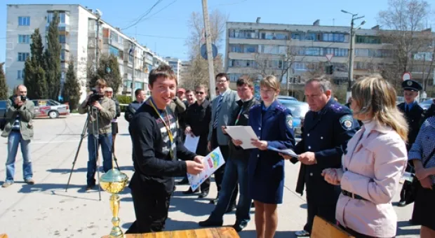 Street race на площадке ГАИ