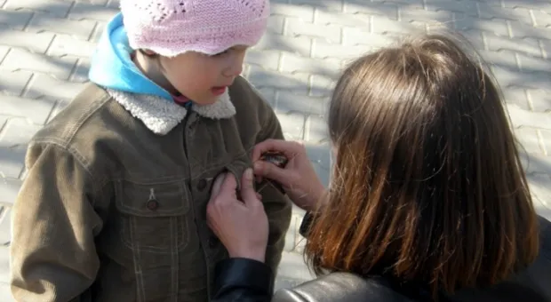 В Севастополе стартовала акция «Повяжи георгиевскую ленточку» (ФОТО)