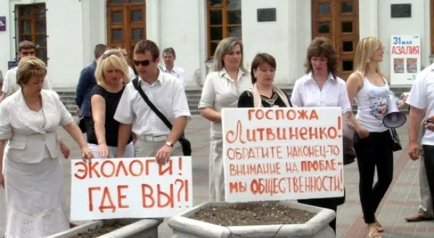 В Севастополе прошёл вело и автопробег против угольного терминала (ФОТО)