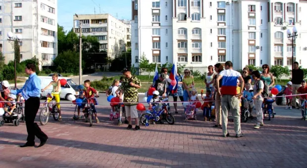 Детский автопробег в Севастополе (ФОТО)