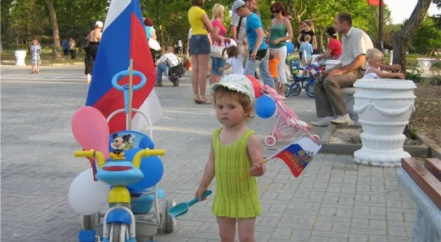 Детский автопробег в Севастополе (ФОТО)
