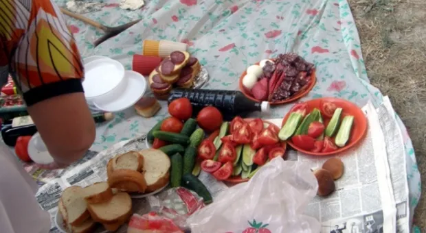 Пока власти осваивают бюджетные средства, севастопольцы восстанавливают памятники (ФОТО)