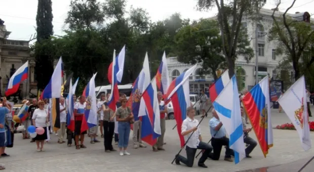Севастопольцы празднуют день рождения П.С.Нахимова
