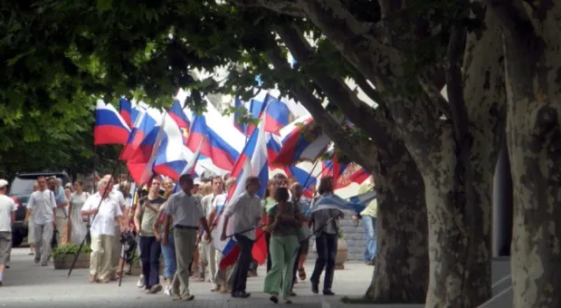 Севастопольцы празднуют день рождения П.С.Нахимова
