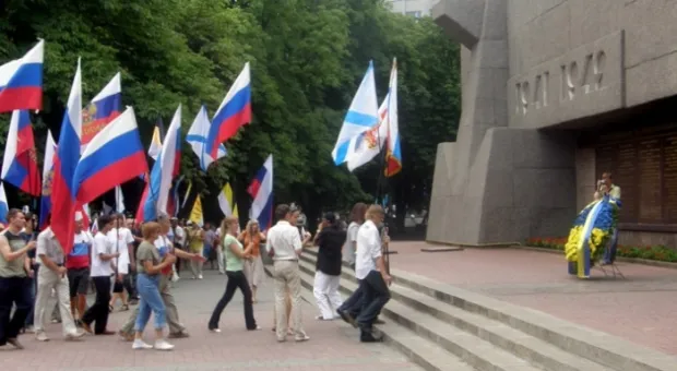Севастопольцы празднуют день рождения П.С.Нахимова
