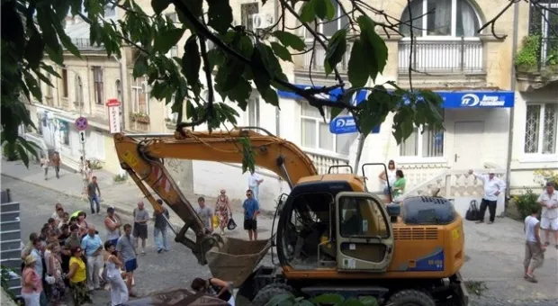 В Севастополе продолжаются кровавые столкновения
