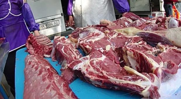 Я приятно удивлена: яйца – по 6 гривен, хорошее мясо – по 30, отличные яблоки – по 4.