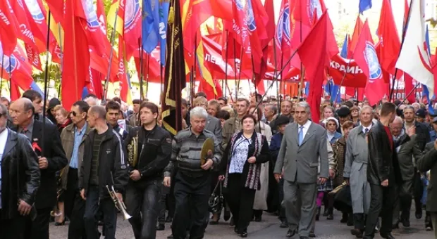 В Севастополе отметили Годовщину Великой Октябрьской социалистической Революции