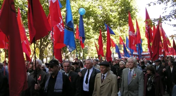 В Севастополе отметили Годовщину Великой Октябрьской социалистической Революции