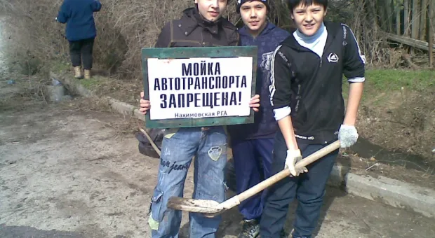 Молодежь очистила родник на Северной стороне Севастополя