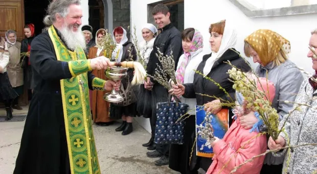 Храм в Казачке