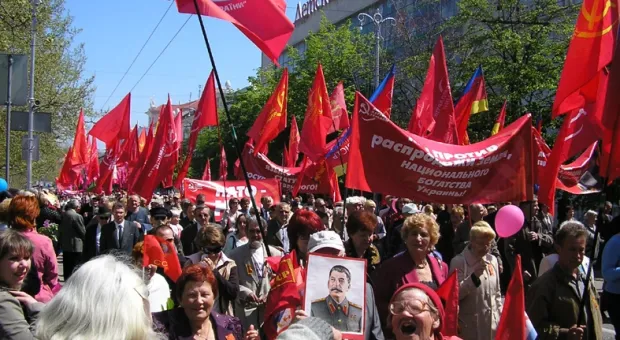 Севастопольский Первомай. Не без скандалов