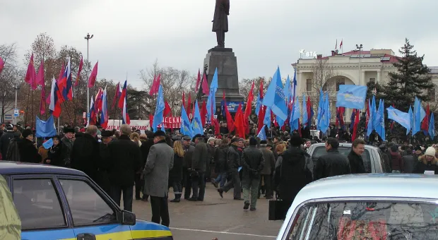 Митинг против вступления Украины в НАТО собрал 1000 человек
