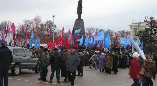 Митинг против вступления Украины в НАТО собрал 1000 человек