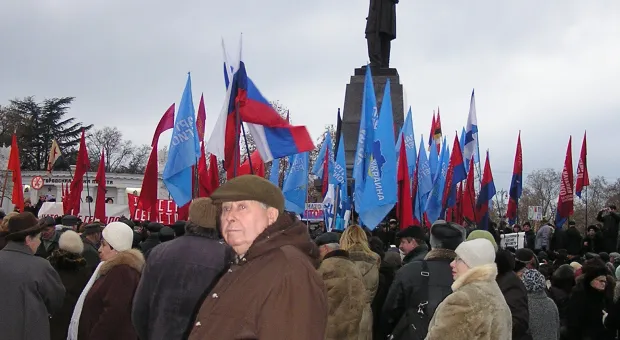Митинг против вступления Украины в НАТО собрал 1000 человек