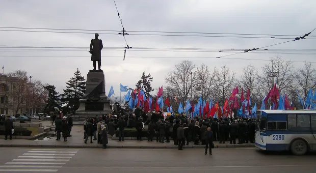 Митинг против вступления Украины в НАТО собрал 1000 человек