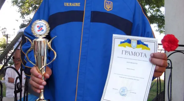 Севастопольский яхтсмен-международник вернулся в родной город с чемпионата мира по парусному спорту
