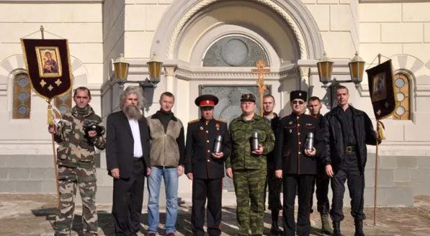 На Херсонесе началась акция "Принеси к Холму землю сердца твоего"