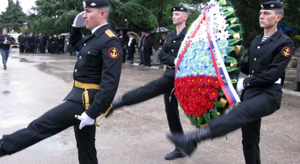 В Севастополе и на Черноморском флоте отметили 305-ю годовщину морской пехоты России