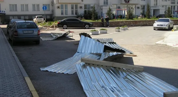 В Севастополе жильцы выступили против постройки корпуса своего же дома. Камень преткновения – детская площадка