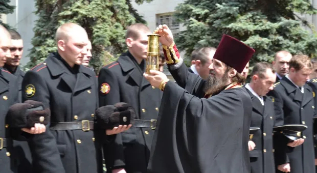 Благодатный огонь доставлен в Севастополь