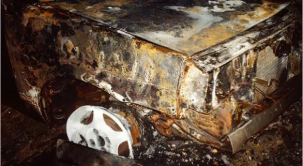 В Севастополе маньяк-поджигатель продолжает уничтожать автомобили