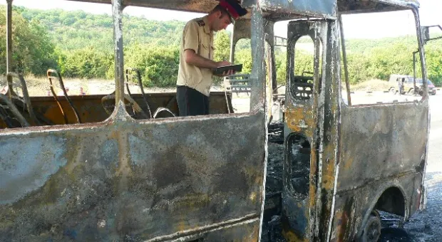 Туристы из села Николаевка чуть не сгорели в автобусе